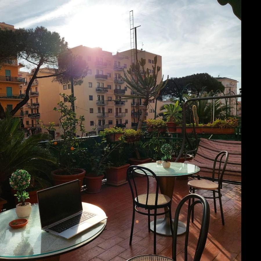 Domus Cesare Apartment Naples Exterior photo